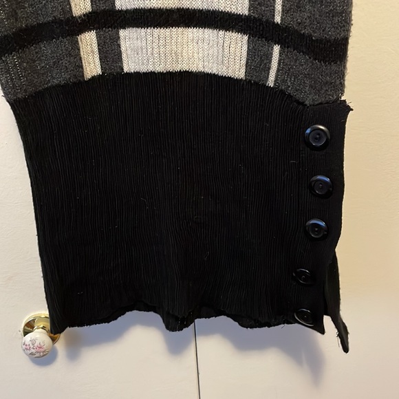 Plaid Sweater Dress - Picture 3 of 6